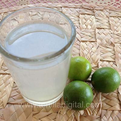 Agua de limón