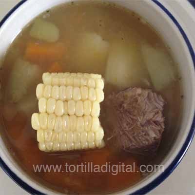 Caldo de olla