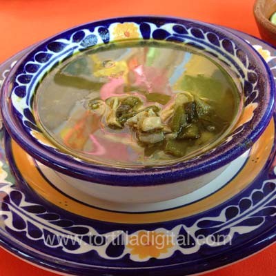 Sencilla sopa de espárragos