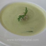 Sopa crema de alcachofa