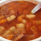 Sopa de pescado y camarones